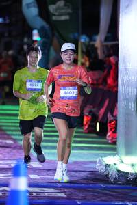 BIB: 4027, 4402
                            <button type="button" onclick="openModal(26221317)" class="btn btn-primary btn-sm float-right btn-popup" data-toggle="modal" data-target=".modal-high-quality">
                        <i class="fas fa-shopping-cart"></i> Add to Cart
                    </button>
                                            <button type="button" onclick="isThisMe(26221317, true)" class="btn btn-success btn-sm float-right btn-popup btn-isme hidden" data-toggle="tooltip" data-placement="bottom" title="นี่คือรูปของคุณใช่ไหม คลิกที่นี่เพื่อเอาเข้าอัลบั้ม">
                        <i class="fas fa-plus"></i> Add to album
                    </button>
                    <button type="button" onclick="isThisMe(26221317, false)" class="btn btn-warning btn-sm float-right btn-popup btn-isnotme hidden">
                        <i class="fas fa-ban"></i> Remove from album
                    </button>